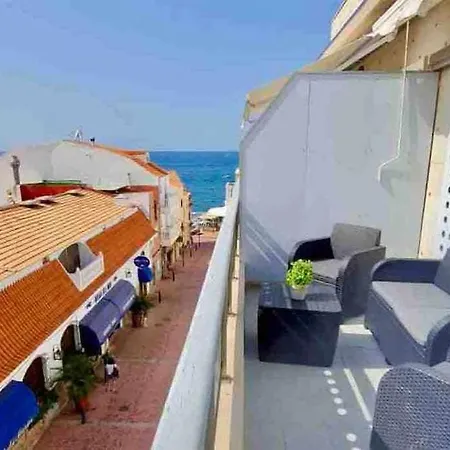 Atico Con Vistas Al Mar En El Centro De La Caleta Apartment *